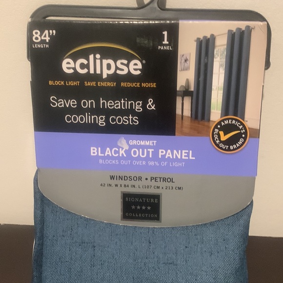 Eclipse 84" Black out Panel-1 Panel. - Picture 5 of 5